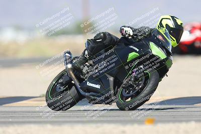 media/Oct-13-2025-Moto Forza (Mon) [[a66d839500]]/3-B Group/Session 3 (Turn 16)/